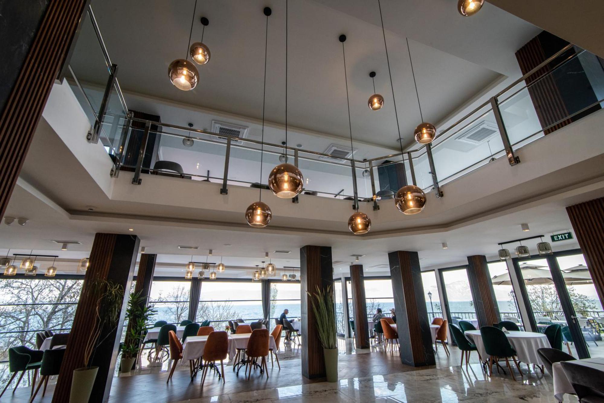 Dishli Hotel & Spa Sztruga Kültér fotó